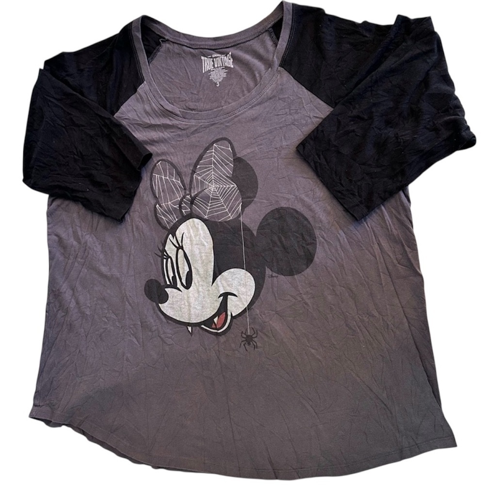Disney Lady’s Minnie Mouse Gray and Black Long Sleeve Tee